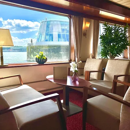 River Altstadt-sued Otel 4*